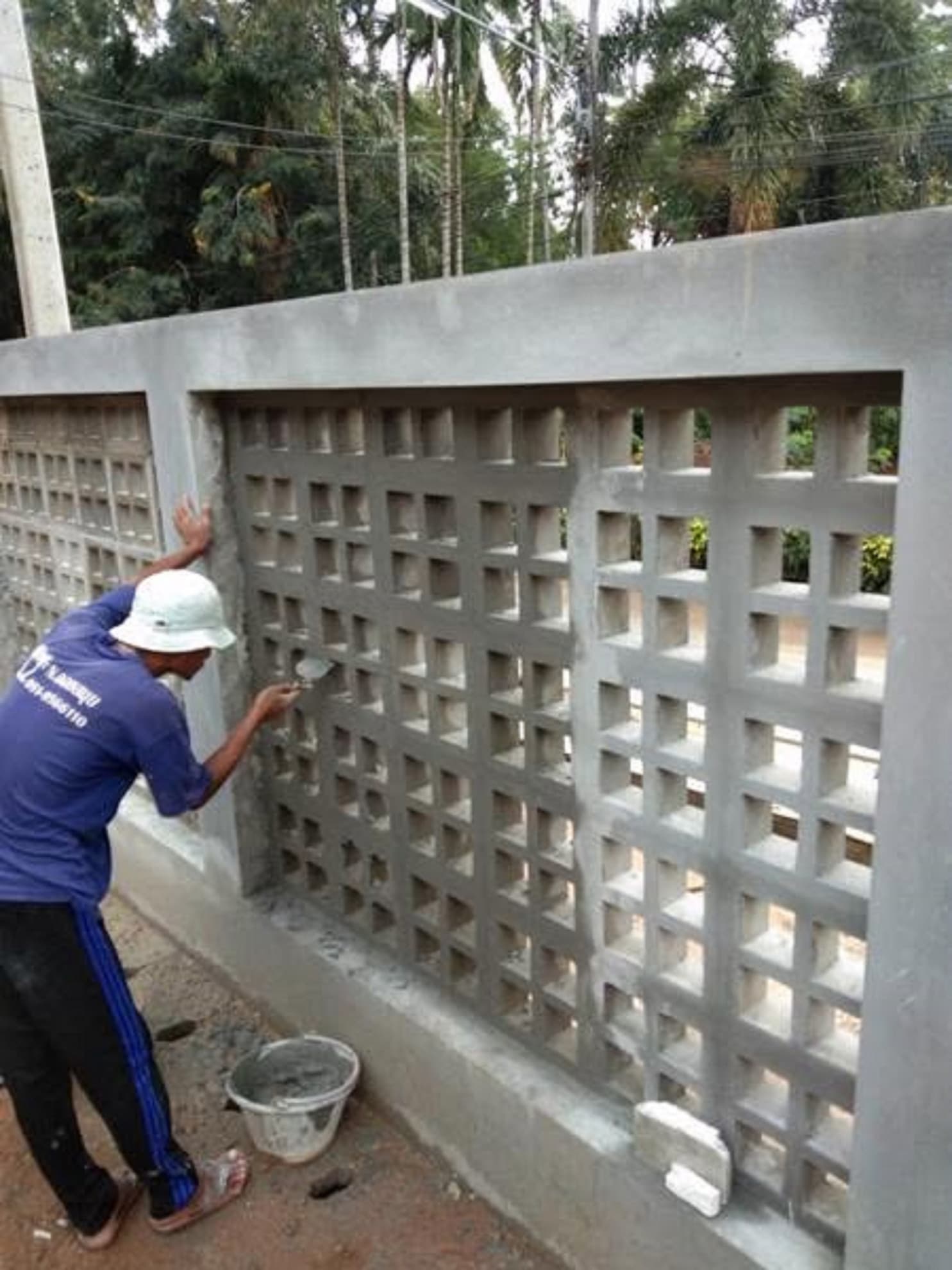 ดูร่าวัน บล็อกช่องลม ลายสี่ช่องเหลี่ยม ขนาด19x39x9ซม. 2
