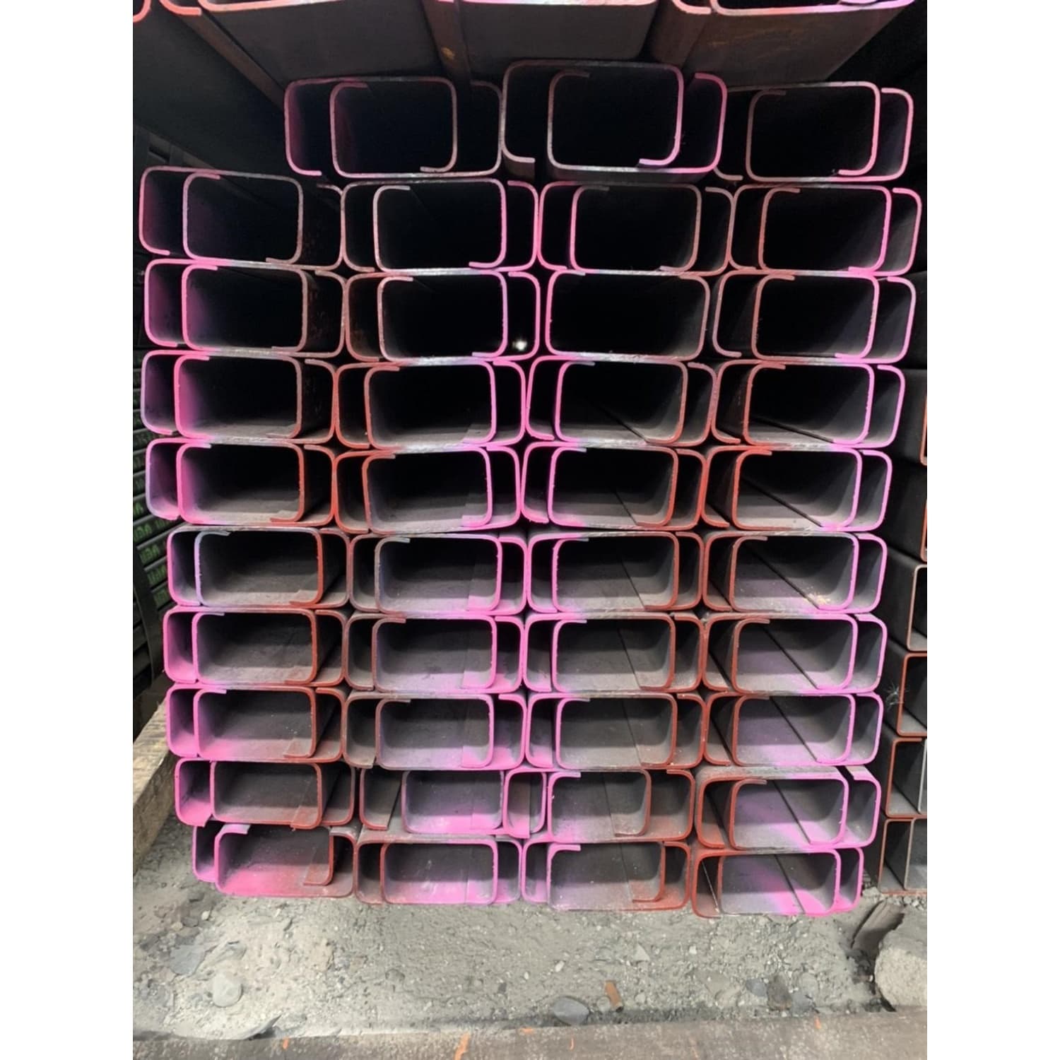 เหล็กตัวซีมีขอบ มอก. ขนาด 200 x 75 x 20 x 2.3 มม. 4