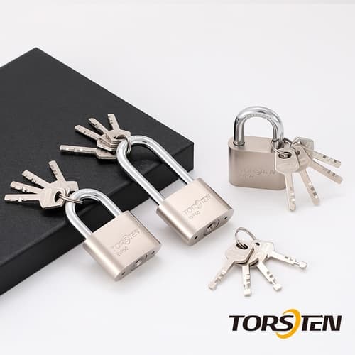 TORSTEN ชุดกุญแจคล้องเหล็กระบบลูกปืน 3ชิ้น (ไส้ทองเหลือง) 50มม รุ่น RVP-350SL.BR.3
